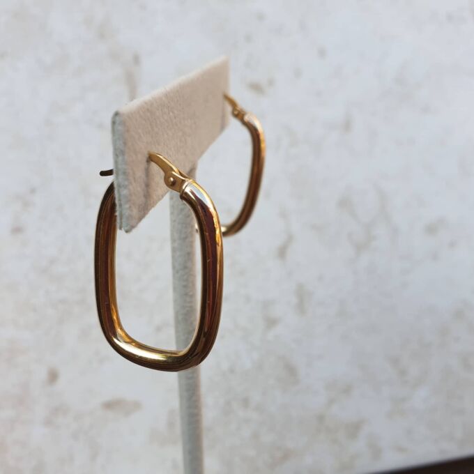 Squared Hoop Earrings in 9ct Gold