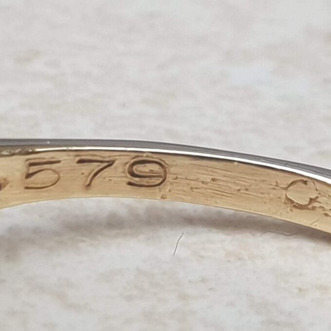 Garnet Cabochon Ring in 9ct Gold,  a UK N 1/2 or a US 7.