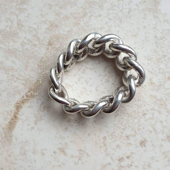 Antique Silver Curb Chain Link Ring, a UK N 1/2 or a US 7 1/4