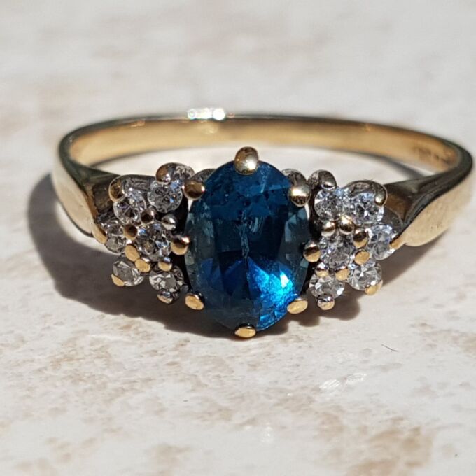 Sale – London Blue Topaz and Diamond Ring in 9ct Gold, a UK N 1/2 or a US 7 1/4.
