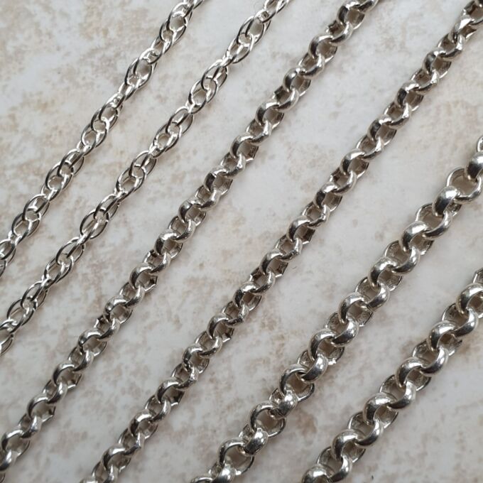 Belcher Chain in Sterling Silver, 16 inches.