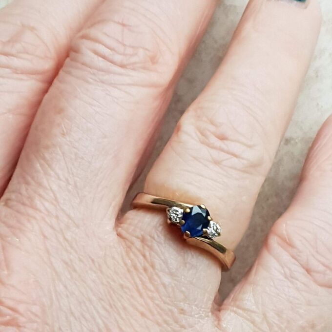 Sapphire and Diamond Trilogy Bypass Ring in 9ct Gold, a UK I 1/2 or a US 4 3/4.