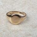 Classic Vintage Signet Ring in 9ct Gold, a UK L or a US 6