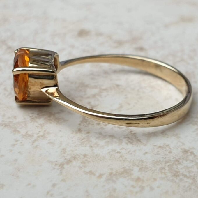 Citrine Heart Ring in 9ct Gold.