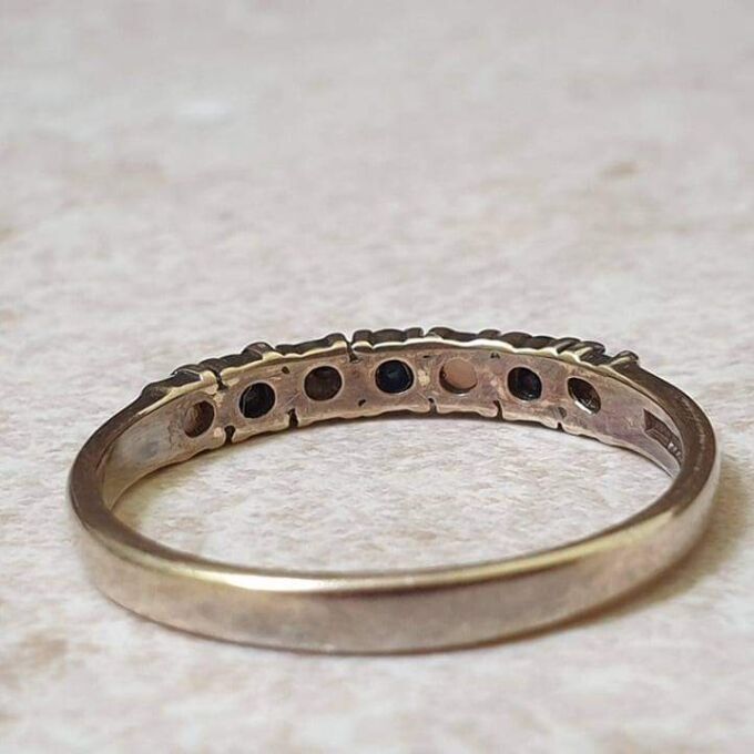 Opal and Sapphire Band ring in 9ct Gold.