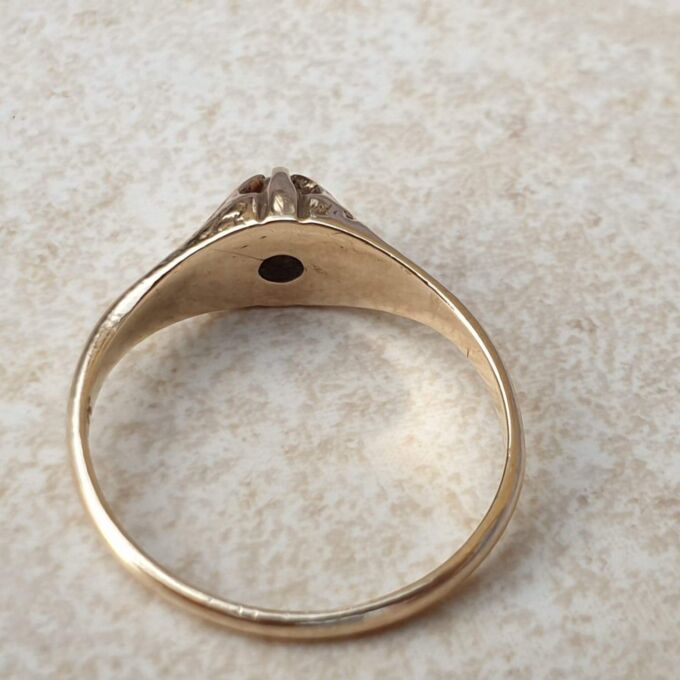 Diamond Solitaire Ring in 10K Gold,  a UK N or a US 7.