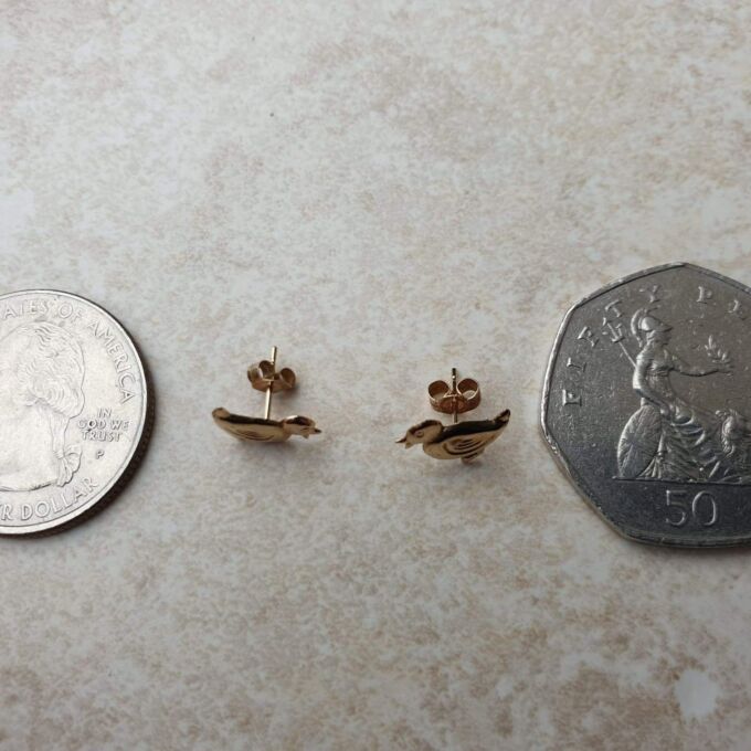Fun Duck Earrings in 9ct Gold.