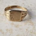 Square Signet Ring in 9ct Gold, a UK J or a US 5