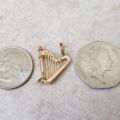 Vintage Harp Pendant in 9ct Gold.