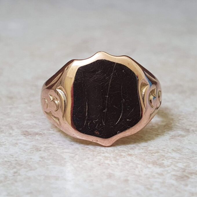 Shield Signet Ring in 9ct Rose Gold.