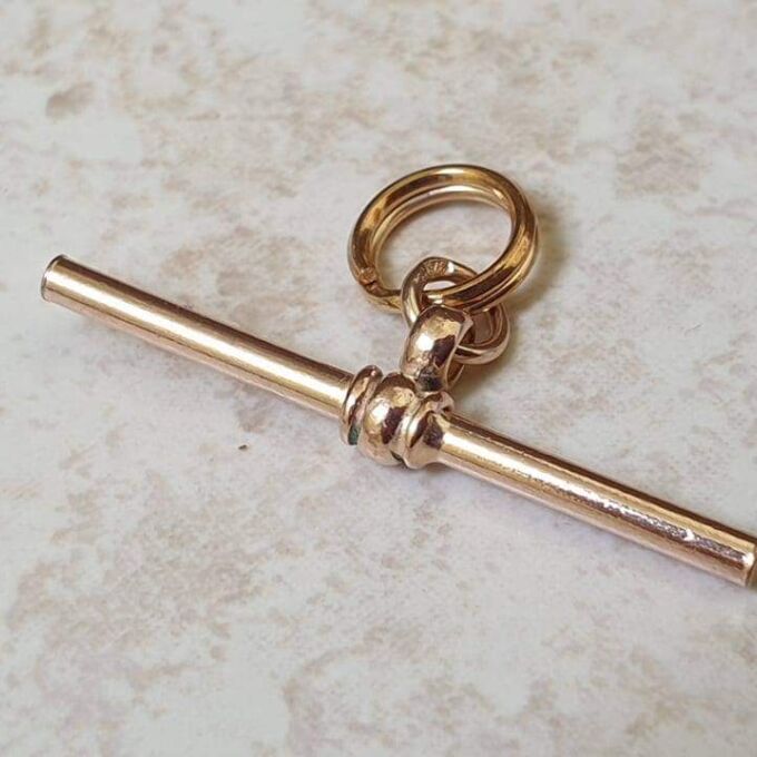 Simple T Bar Pendant in 9ct Rose Gold
