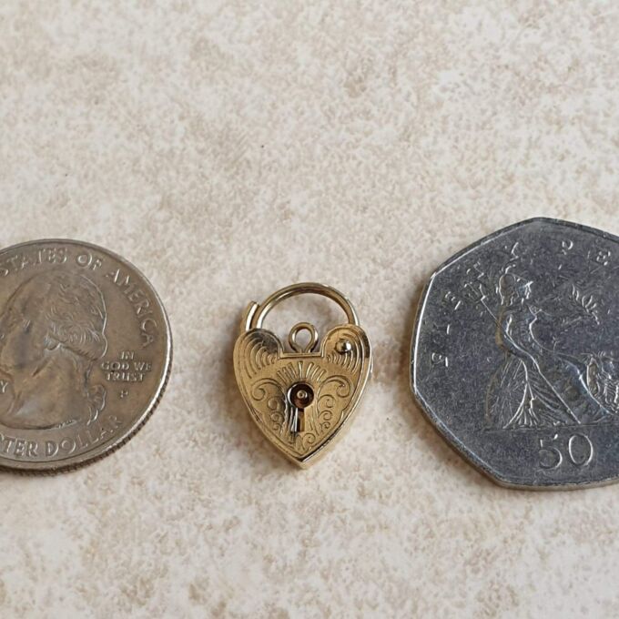 Small Engraved Working Padlock in 9ct Gold