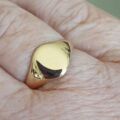 Classic Vintage Signet Ring in 9ct Gold, a UK L or a US 6