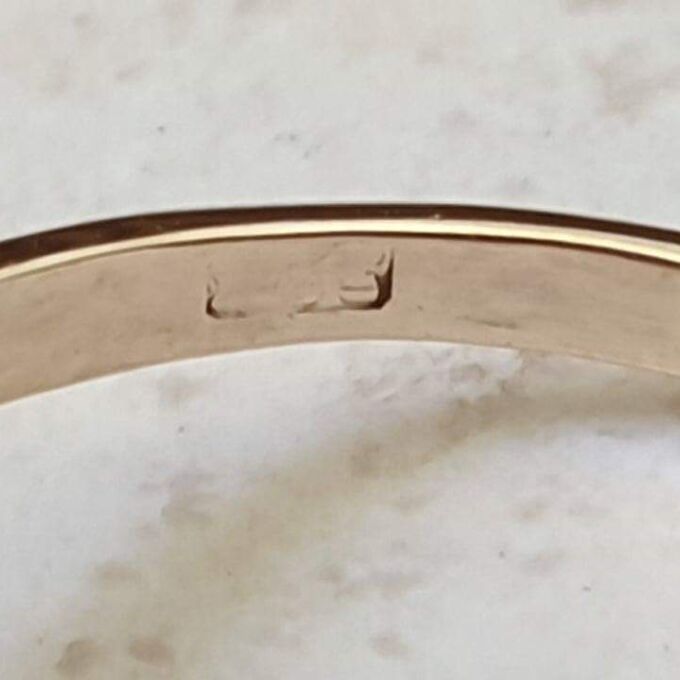 Huge Synthetic Spinel Ring in 9ct Gold.