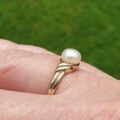 Pearl Solitaire Ring in 9ct Gold.