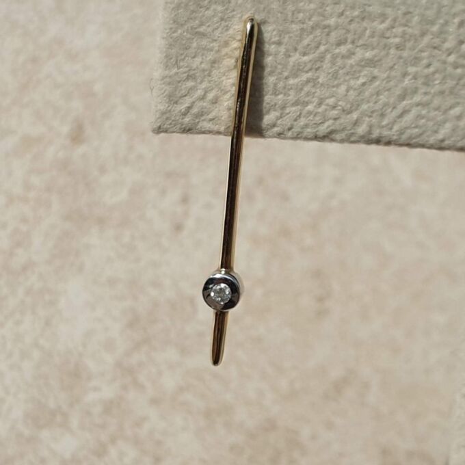 Bar Drop Diamond Earrings in 9ct Gold