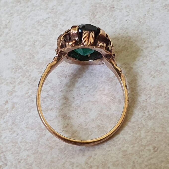 Ornate Synthetic Green Tourmaline Ring in 9ct Gold.