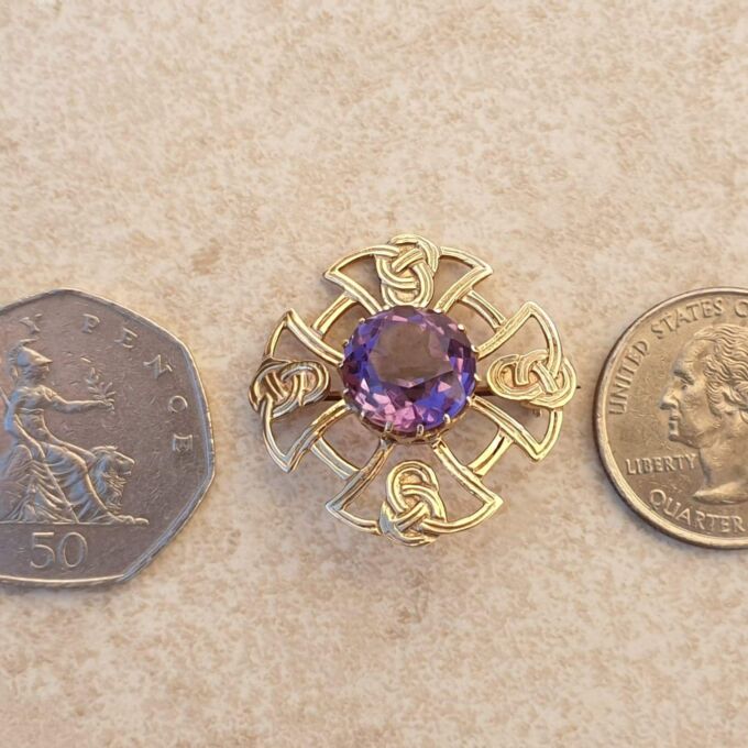 Celtic Style Amethyst Brooch in 9ct Gold.