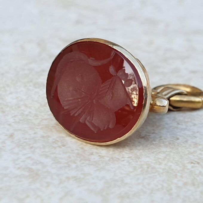 Carnelian Intaglio Centurion Fob Pendant in 9ct Gold.