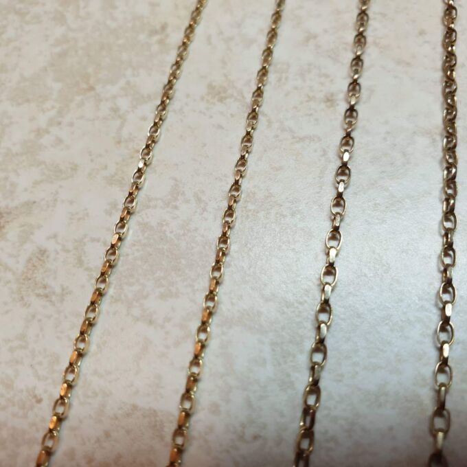 Oval Belcher or Rolo Chain Necklace in 9ct Gold, 18 inches