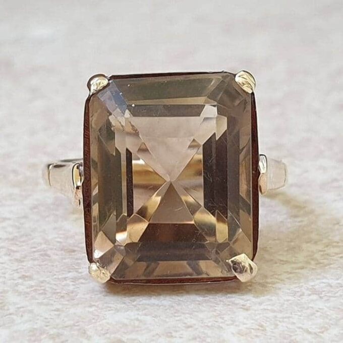 Huge Quartz Solitaire Ring in 9ct Gold