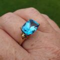 Vibrant East West Topaz Ring in 9ct Gold, a UK P or a US 8.