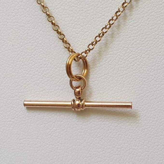 Simple T Bar Pendant in 9ct Rose Gold
