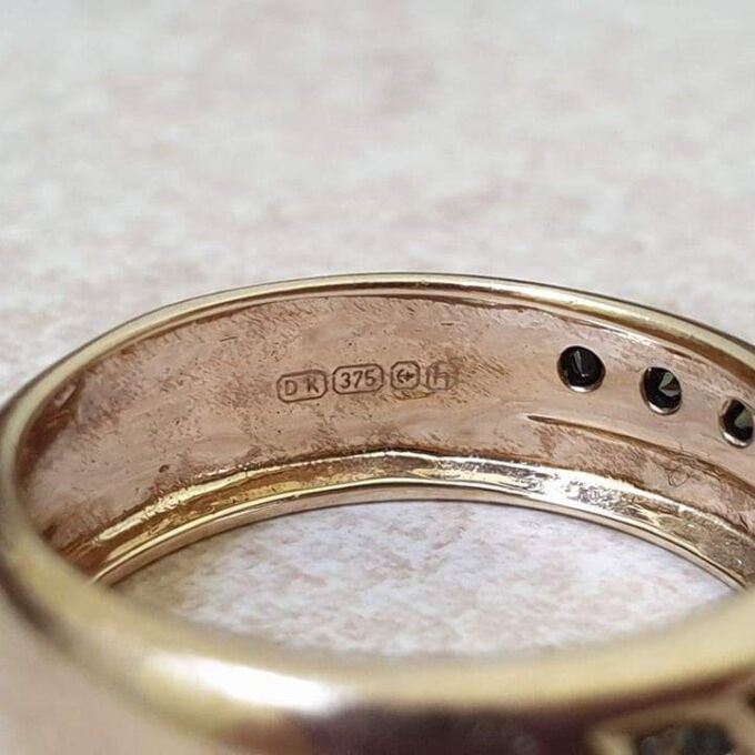 Sapphire Set Wide band in 9ct Gold.