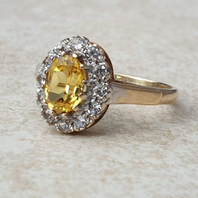 Yellow and White Topaz Cluster Ring in 9ct Gold,  a UK J  or a US 5.