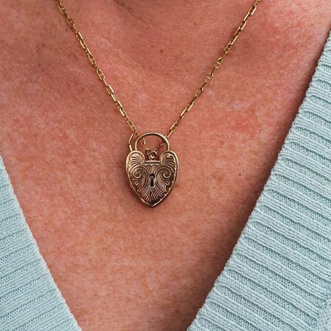 Large Engraved Padlock in 9ct Gold