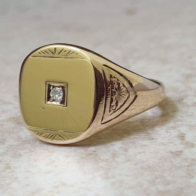 Heavy Diamond Set Signet Ring in 9ct Gold,  a UK S or a US 9 1/4.