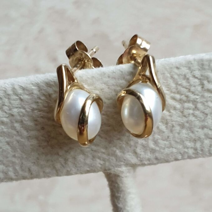 Pearl Caged Earrings in 9ct Gold