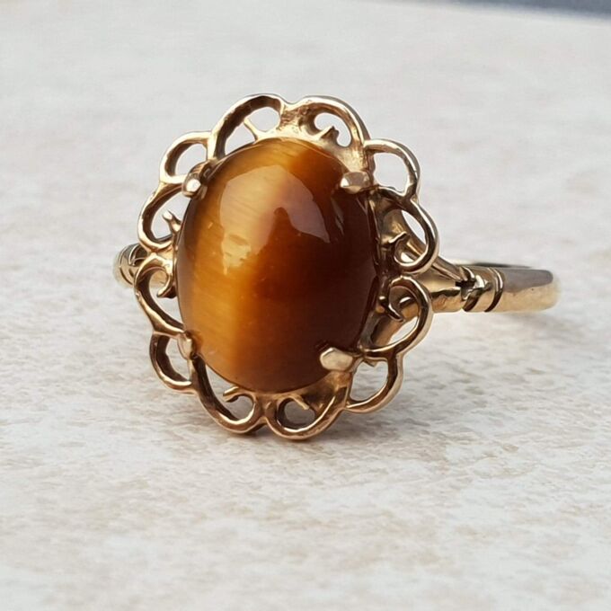 Fancy Tigers Eye Ring in 9ct Gold, a UK L or a US 6.