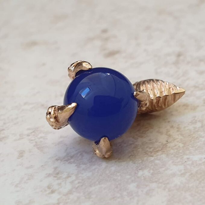 Dragon or Eagle Claw Talon Pendant in 9ct Gold