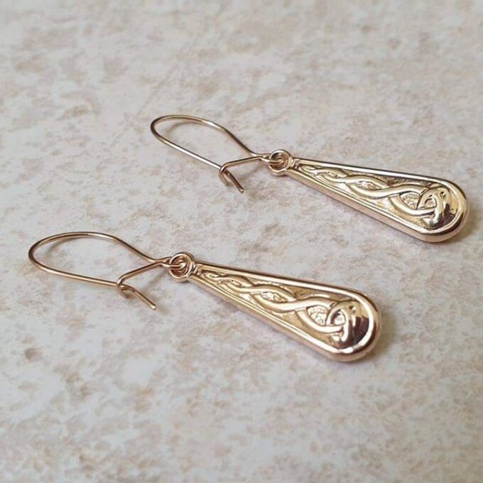 Celtic Design Drop Earrings in 9ct Gold.