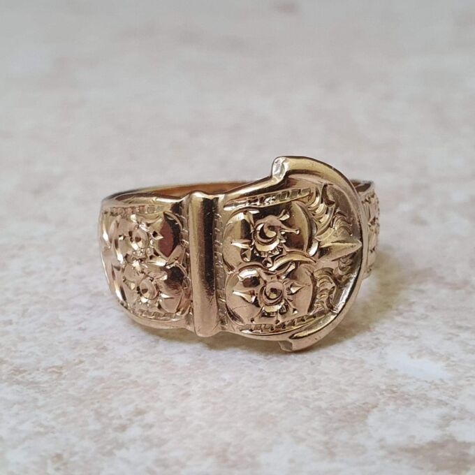 Ornate Wide Buckle Ring in 9ct Gold.