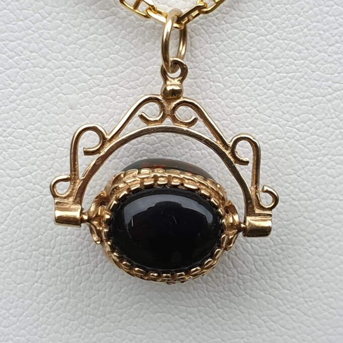 Three Stone Cabochon Spinner Fob Pendant in 9ct Gold