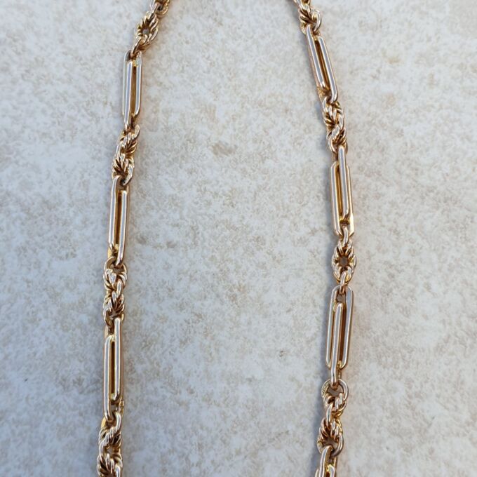 Fancy Link Chain Necklace with T Bar and Dog Clip in 9ct Gold