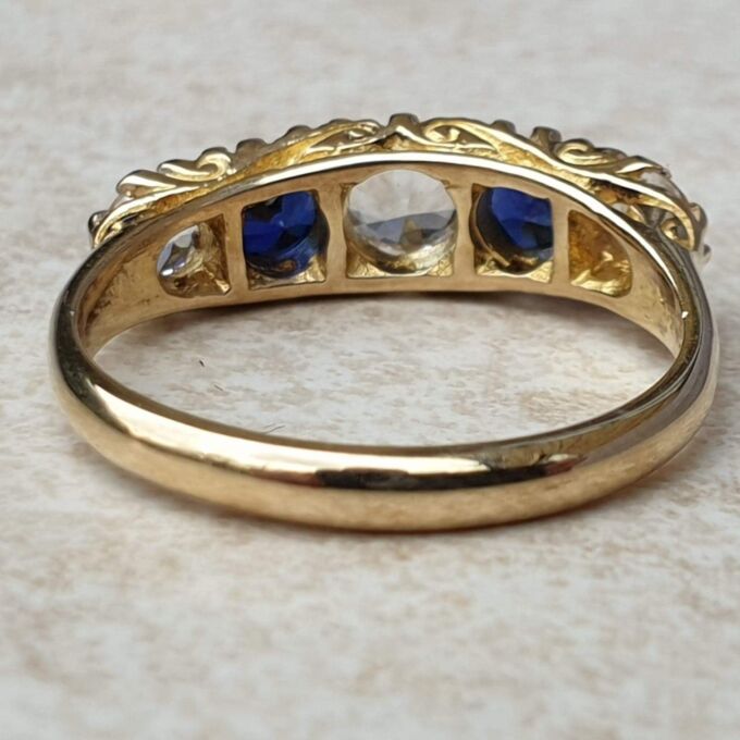 Blue and White Spinel Ring in 9ct Gold,  a UK P 1/2 or a US 8