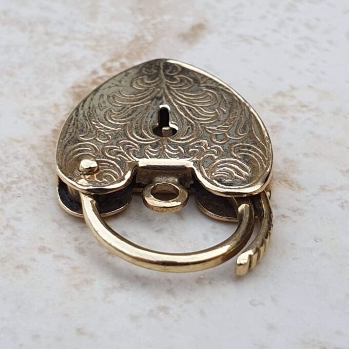 Engraved Heart Padlock in 9ct Yellow Gold