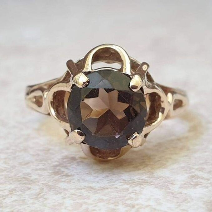 Smoky Quartz Solitaire Ring in 9ct Gold.