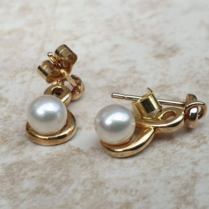 Pearl Infinity Drop Earrings in 9ct Gold