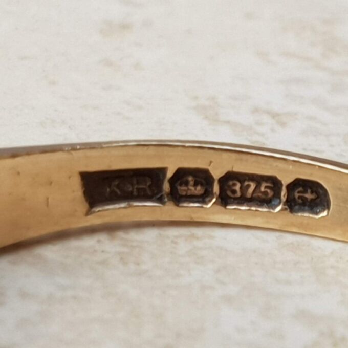 Opal and Green Stone Stacking Band in 9ct Gold, a UK N 1/2 or a US 7 1/4.