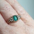 Chrysoprase and Diamond Ring I  9ct Gold, a UK N or a US 7