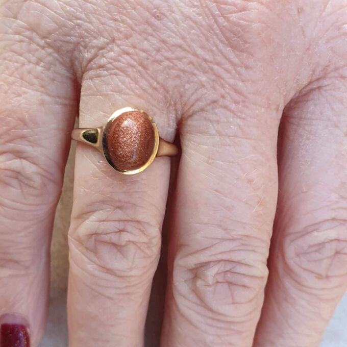 Cabochon Goldstone Signet Ring in 9ct Gold,  a UK N 1/2 or a US 7 1/4.