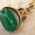 Chrysoprase Spinner Fob Pendant in 9ct Gold