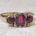 Three Stone Garnet Ring in 0ct Gold, a UK Q or a US 8 1/2