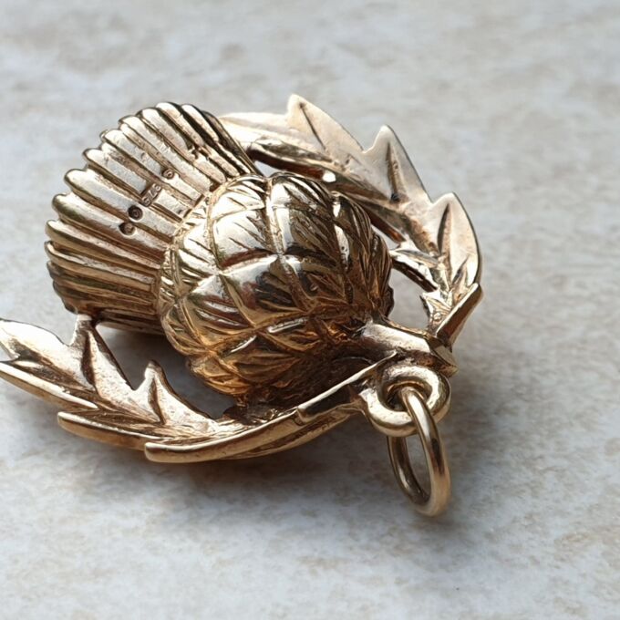 Thistle Pendant with Smoky Quartz in 9ct Gold