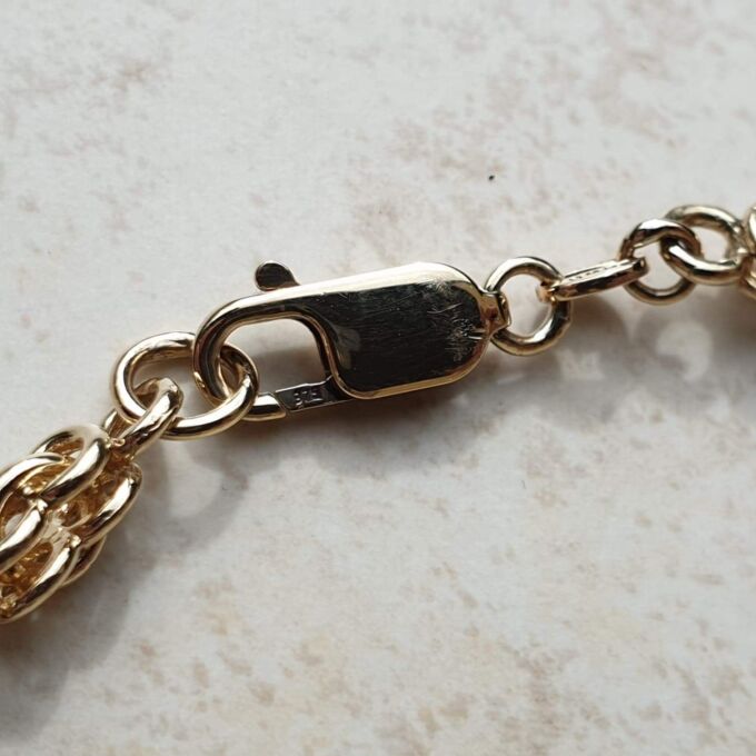 Fancy Twist Bar Bracelet in 9ct Gold,  7 3/4 inches.