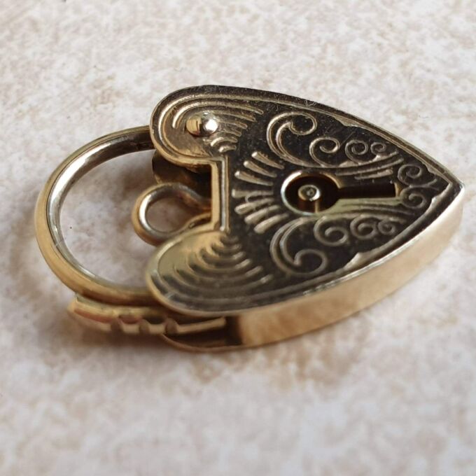 Small Engraved Working Padlock in 9ct Gold
